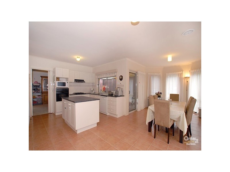 15 Caulfield Court, Narre Warren VIC 3805