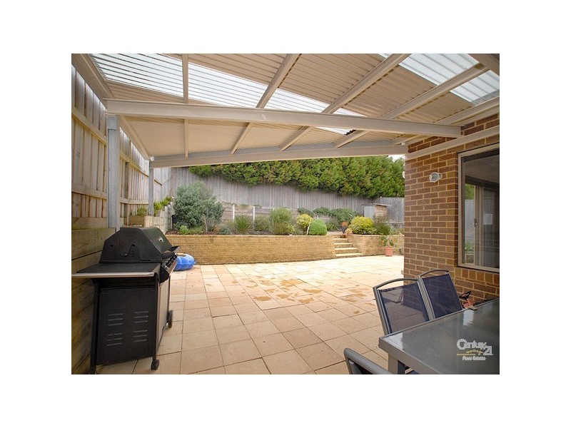 6 Landra Court,, Berwick VIC 3806