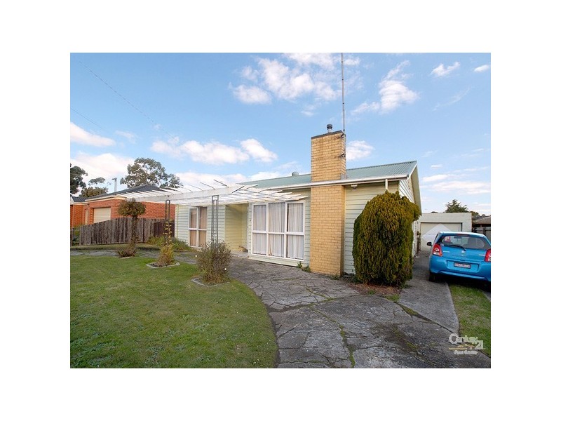 56 Cranbourne Drive, Cranbourne VIC 3977