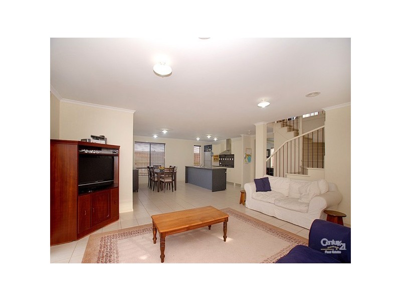 20 Thornley Drive, Berwick VIC 3806