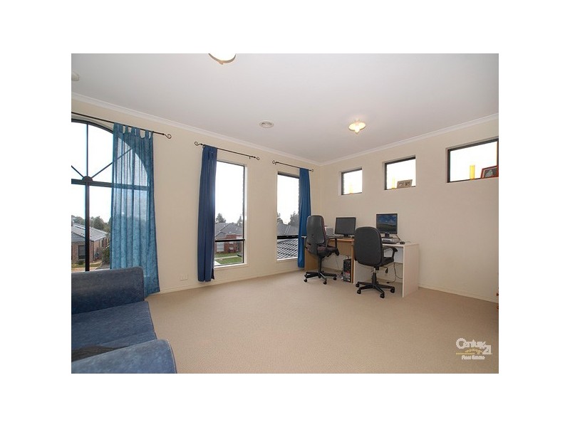 20 Thornley Drive, Berwick VIC 3806