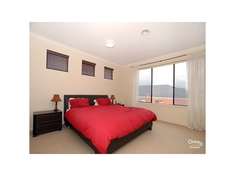 20 Thornley Drive, Berwick VIC 3806