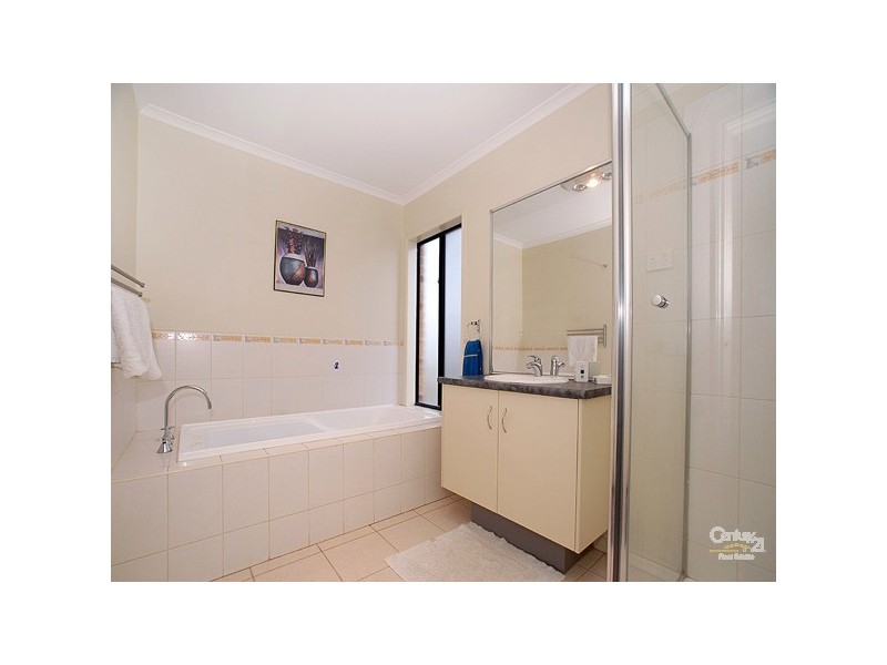 20 Thornley Drive, Berwick VIC 3806