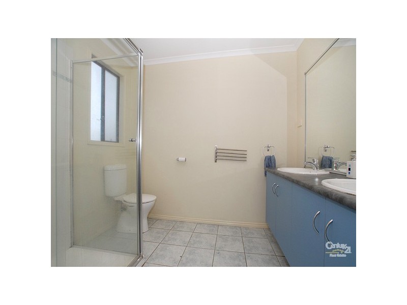 20 Thornley Drive, Berwick VIC 3806