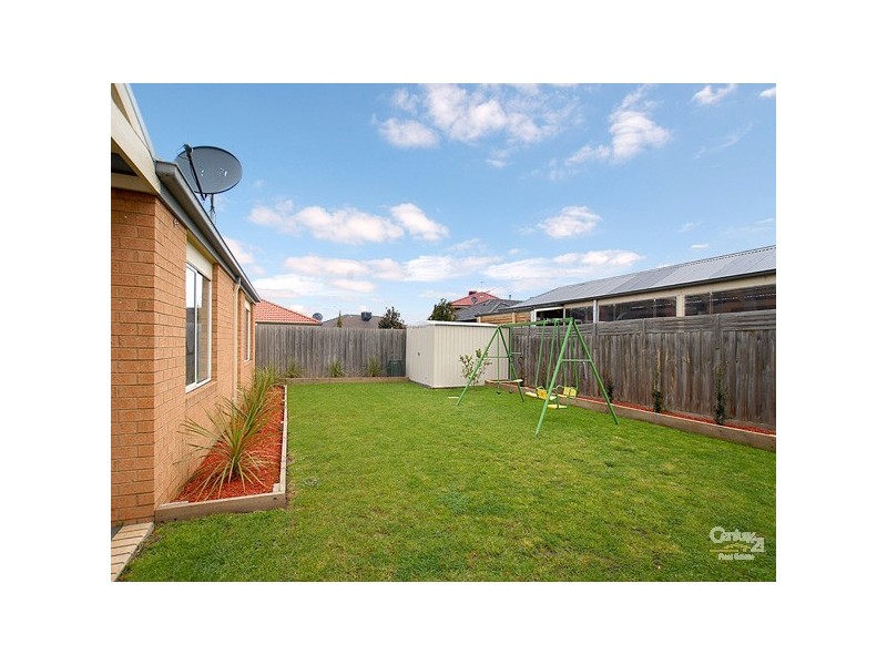 133 Bellevue Drive, Berwick VIC 3806