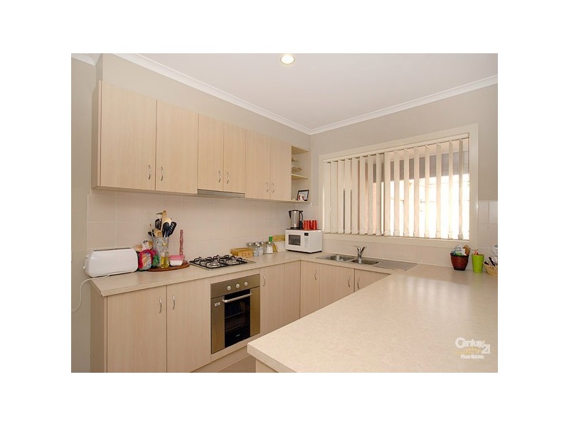 19 Monarch Road, Berwick VIC 3806