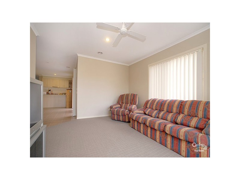 19 Monarch Road, Berwick VIC 3806