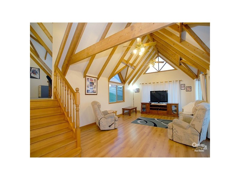 7 Constitution Rise, Berwick VIC 3806