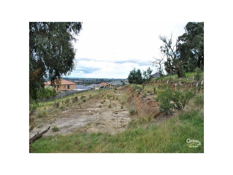 9S Hyland Court, Berwick VIC 3806