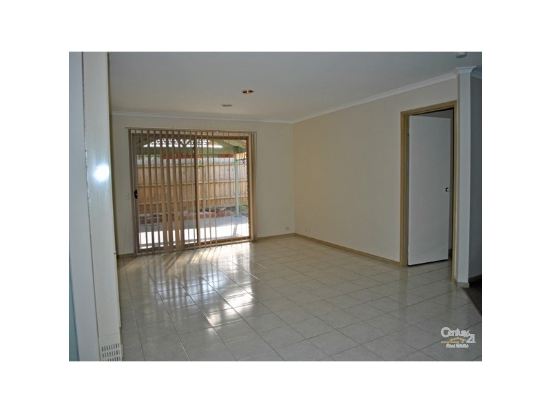 6 Karrum Karrum Court, Narre Warren South VIC 3805