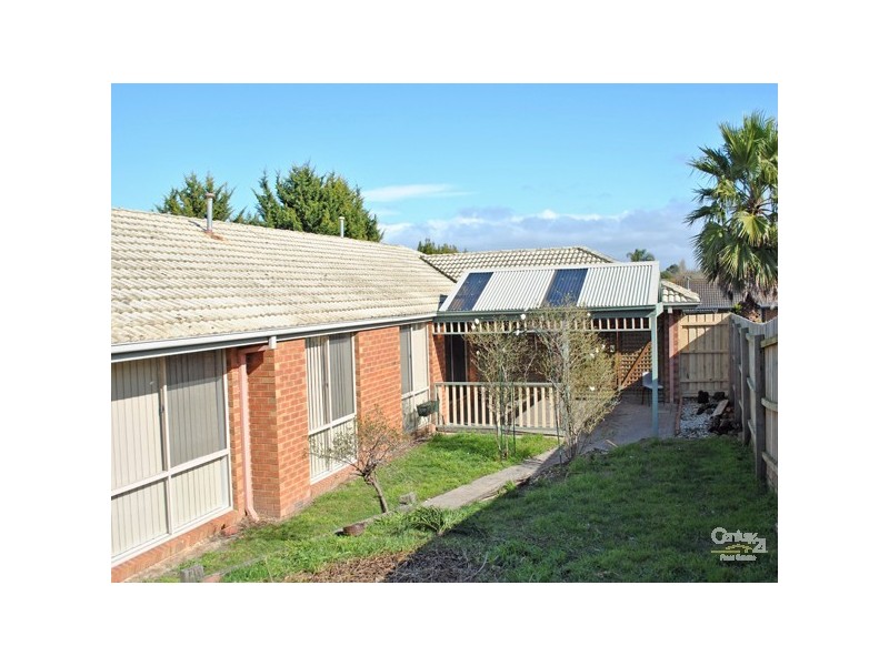 6 Karrum Karrum Court, Narre Warren South VIC 3805