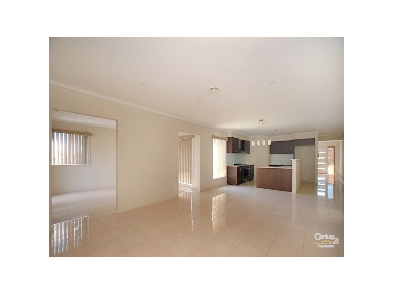 1 Cavalier Drive, Berwick VIC 3806