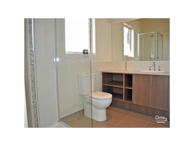 89 Arena Parade, Officer VIC 3809