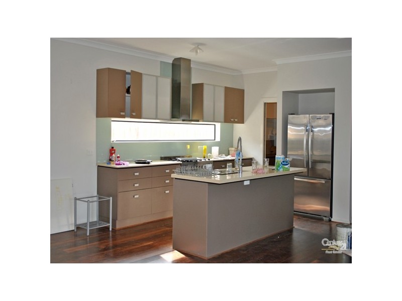 23 Winneke Way, Pakenham VIC 3810
