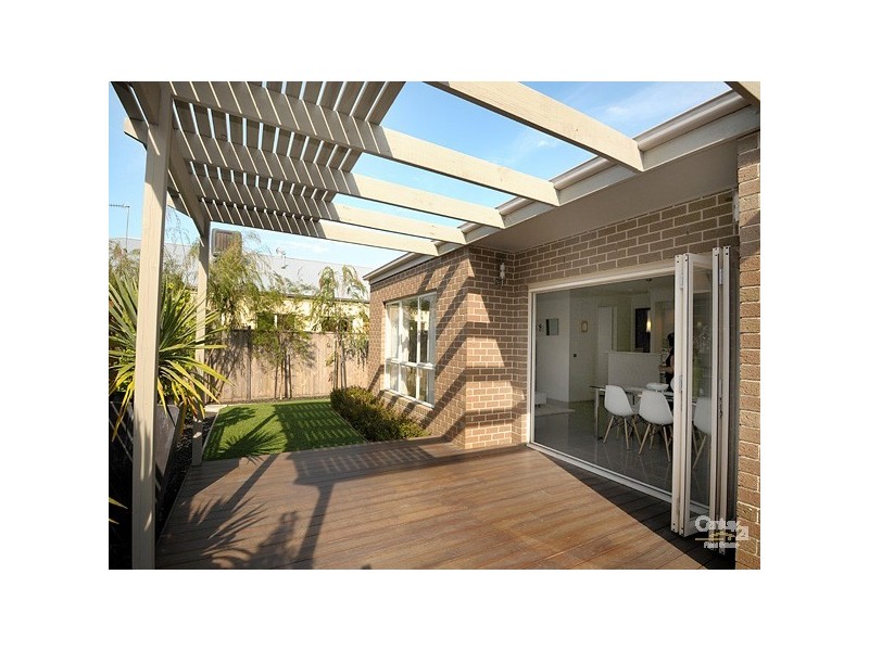 6 Torney Street, Cranbourne East VIC 3977