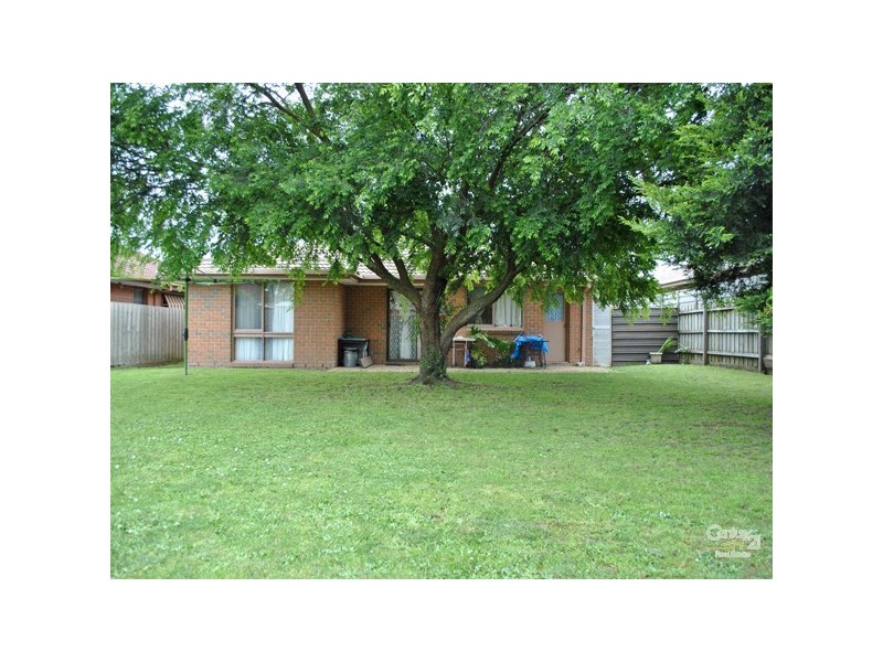 14 Willunga Court, Berwick VIC 3806