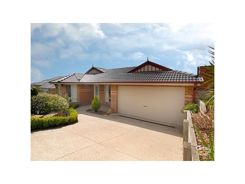 101 Marisa Crescent, Berwick VIC 3806