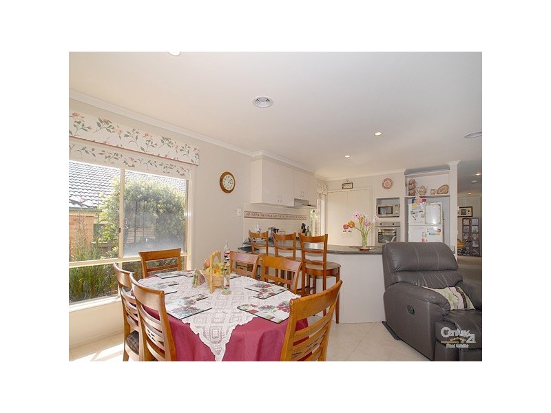 101 Marisa Crescent, Berwick VIC 3806