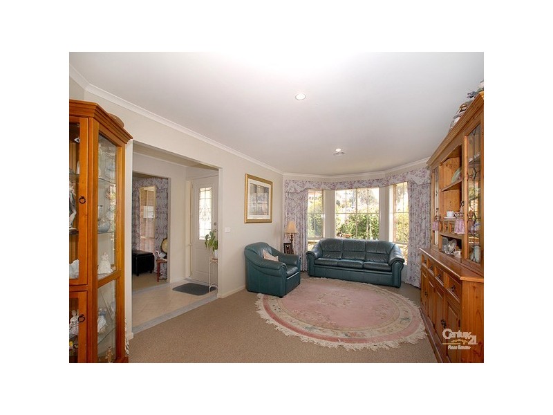 101 Marisa Crescent, Berwick VIC 3806