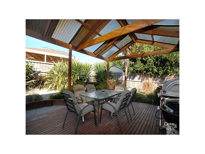 44 Bridgewater Boulevard, Berwick VIC 3806