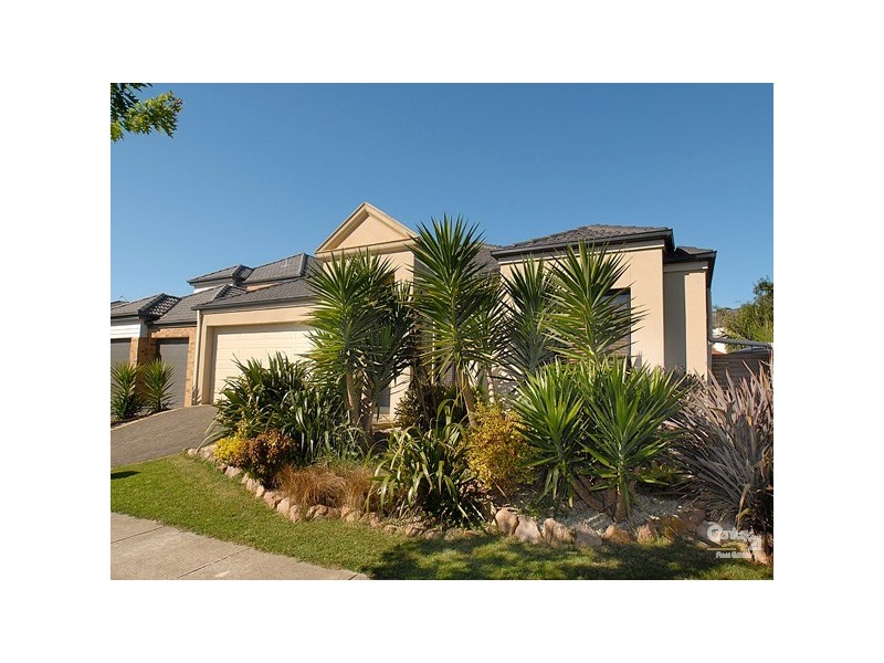 44 Bridgewater Boulevard, Berwick VIC 3806