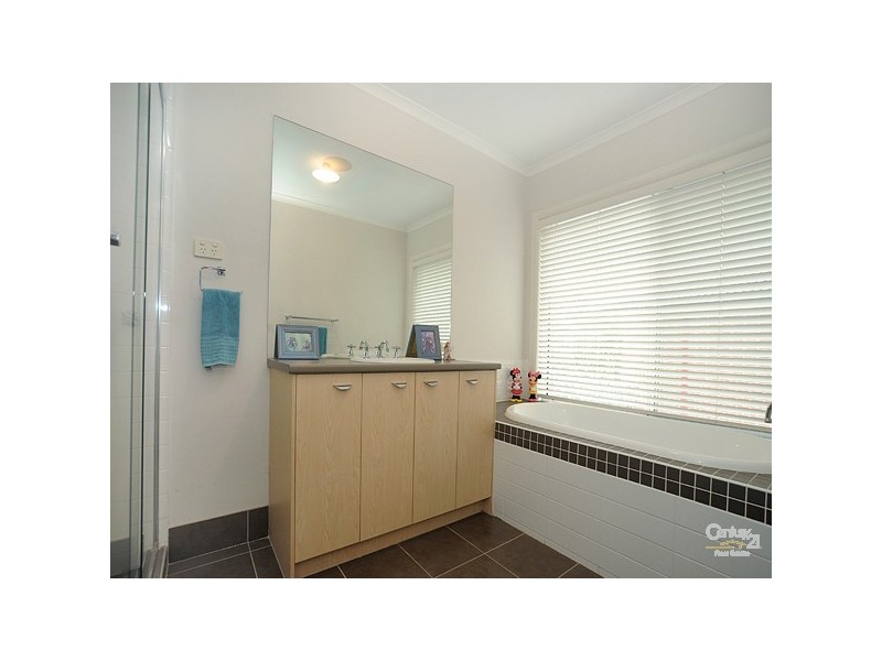 83 Marisa Crescent, Berwick VIC 3806