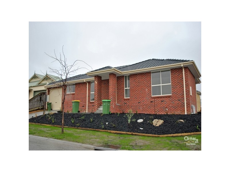 38 Tantallon Boulevard, Beaconsfield VIC 3807