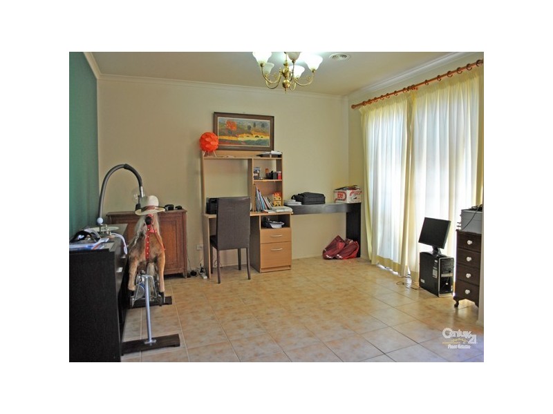 9 Rosewin Court, Berwick VIC 3806