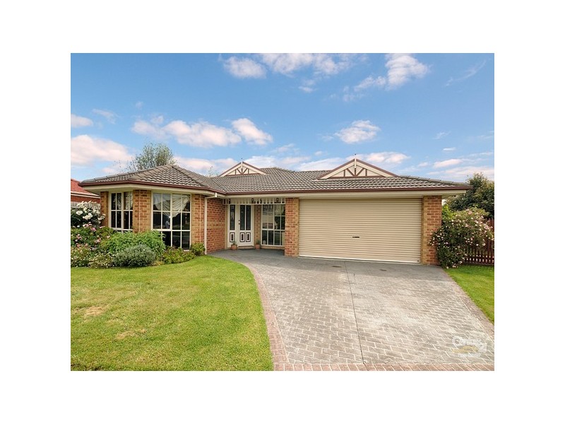 14 Acorn Court, Narre Warren South VIC 3805