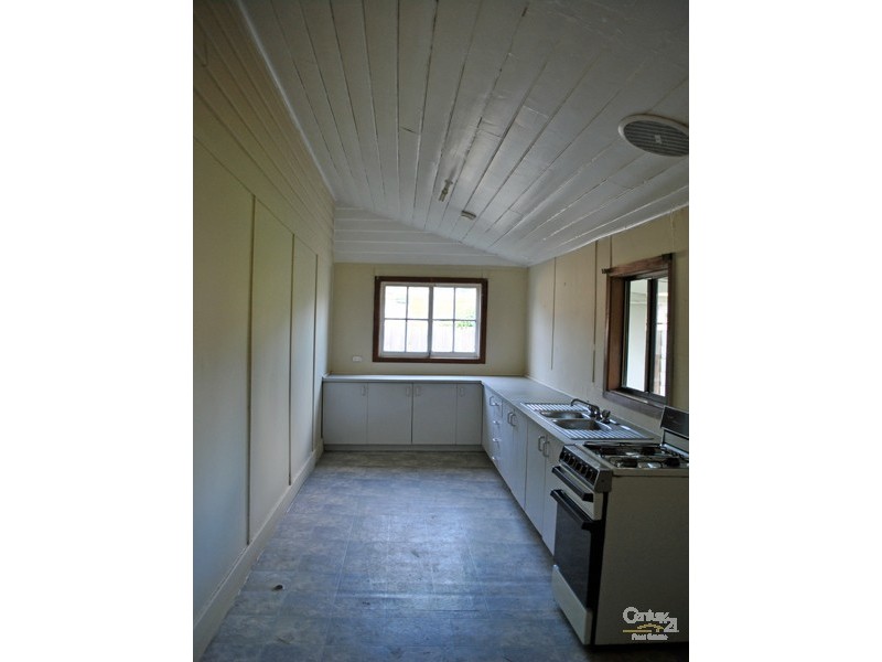 1 Roberts Street, Noble Park VIC 3174