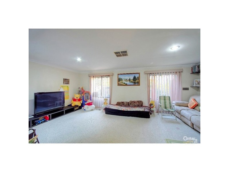 12 Delmont Court, Endeavour Hills VIC 3802