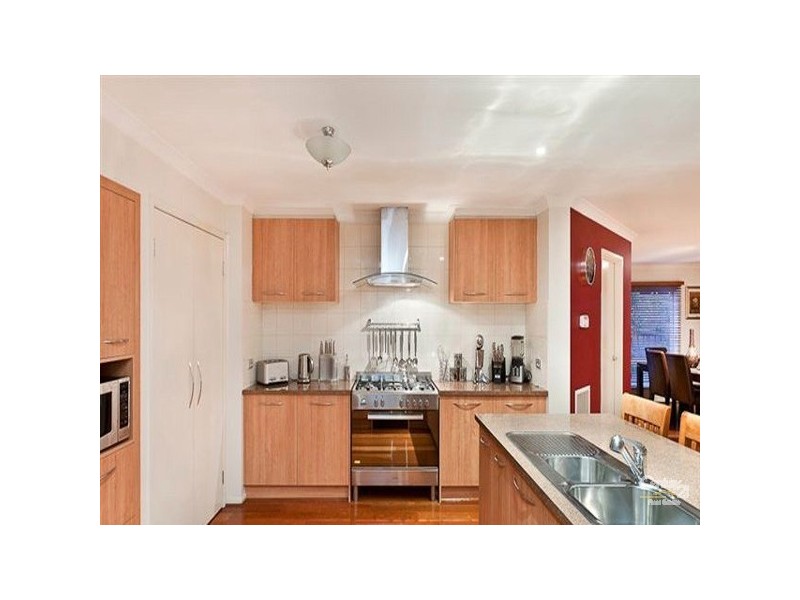 105 Marisa Crescent, Berwick VIC 3806