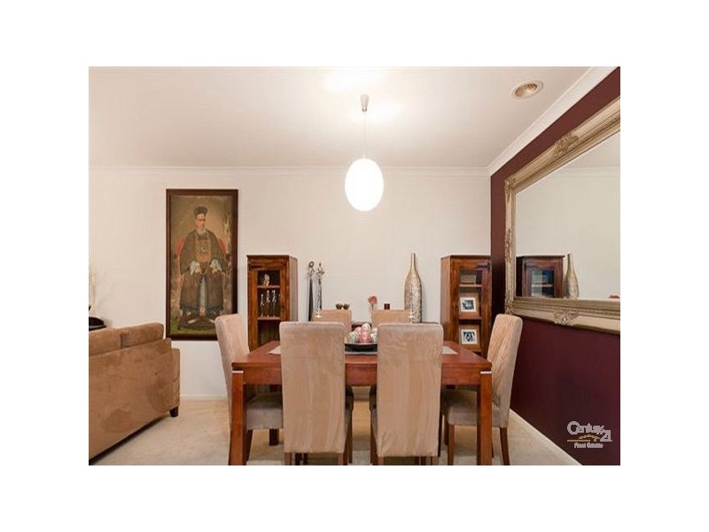 105 Marisa Crescent, Berwick VIC 3806