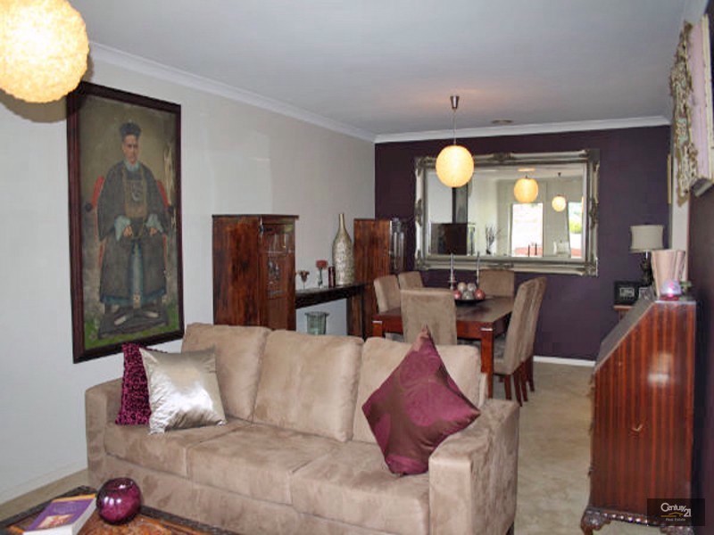 105 Marisa Crescent, Berwick VIC 3806