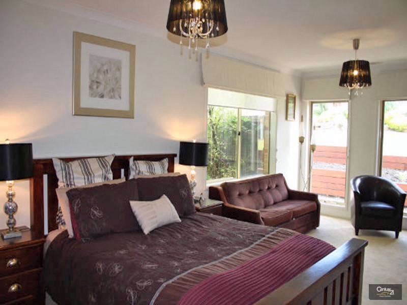 105 Marisa Crescent, Berwick VIC 3806