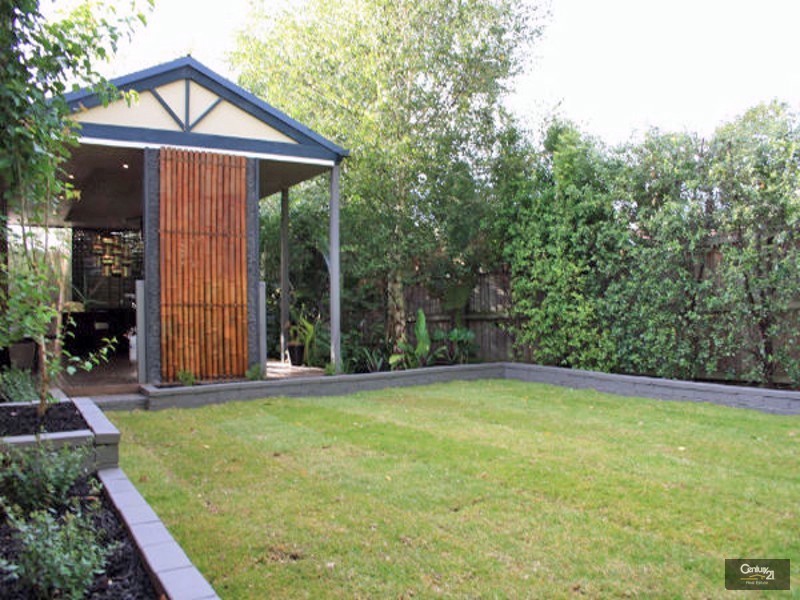 105 Marisa Crescent, Berwick VIC 3806