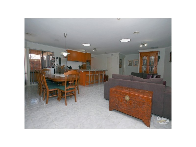 42 Tangerine Drive, Narre Warren South VIC 3805