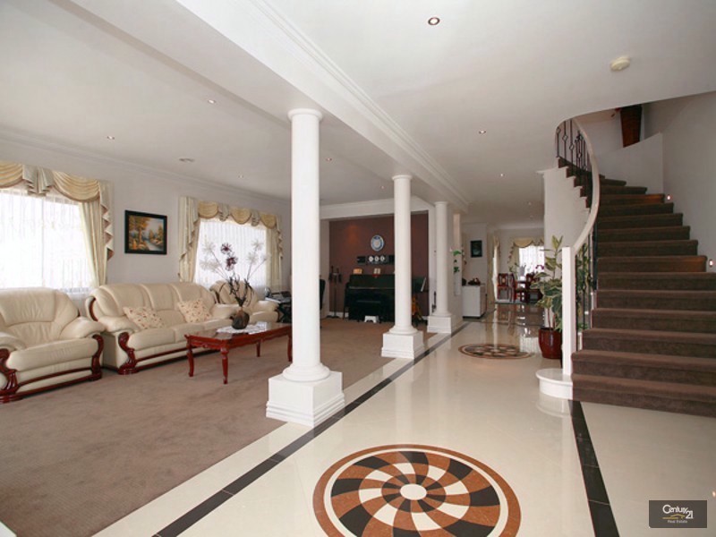 95 Marisa Crescent, Berwick VIC 3806