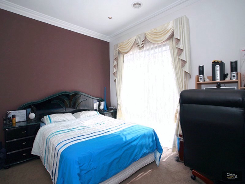 95 Marisa Crescent, Berwick VIC 3806