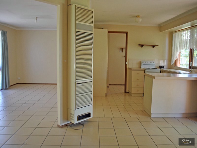 14 Willunga Court, Berwick VIC 3806