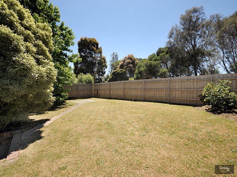 43 Cheviot Avenue, Berwick VIC 3806