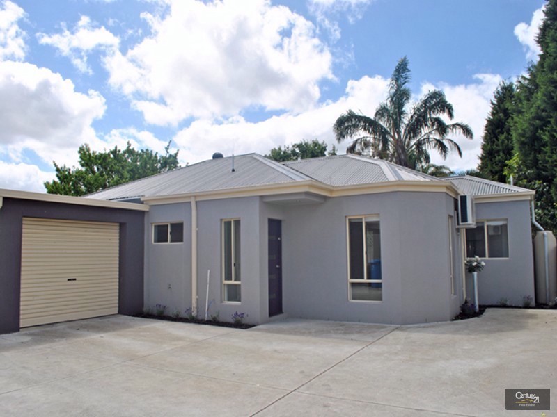 2/56 Albert Road,, Hallam VIC 3803