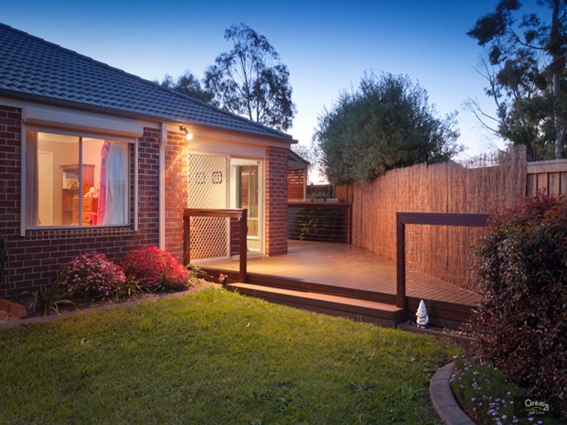 1 Talinga Court, Berwick VIC 3806