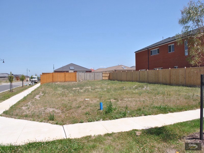 50 Charlbury Crescent, Cranbourne North VIC 3977