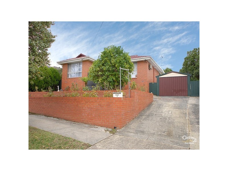 9 Wallaroo Avenue, Narre Warren VIC 3805