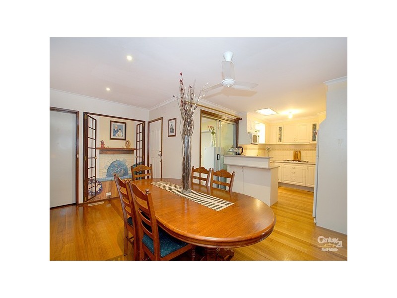 9 Wallaroo Avenue, Narre Warren VIC 3805