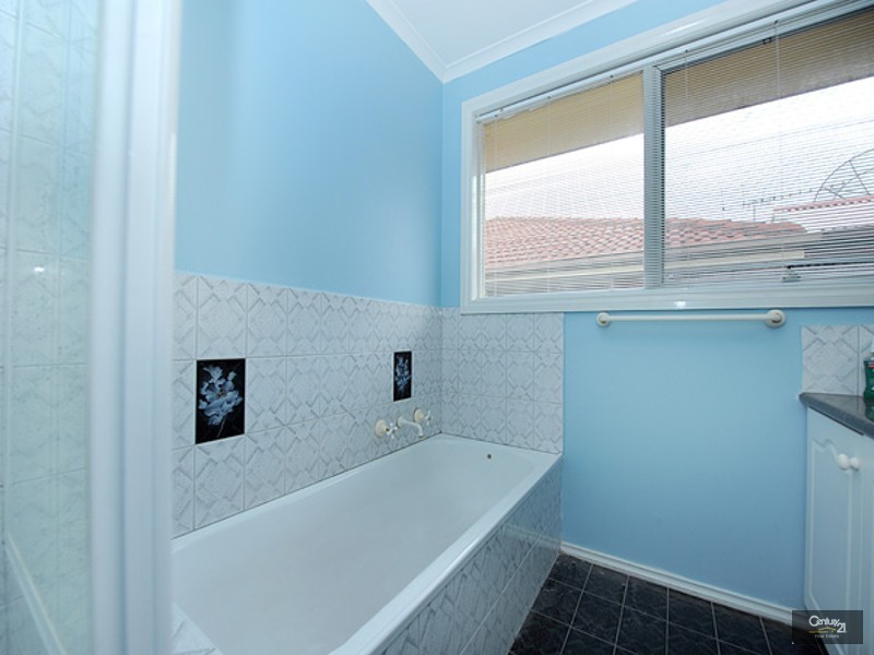 7 Yoni Court, Hallam VIC 3803