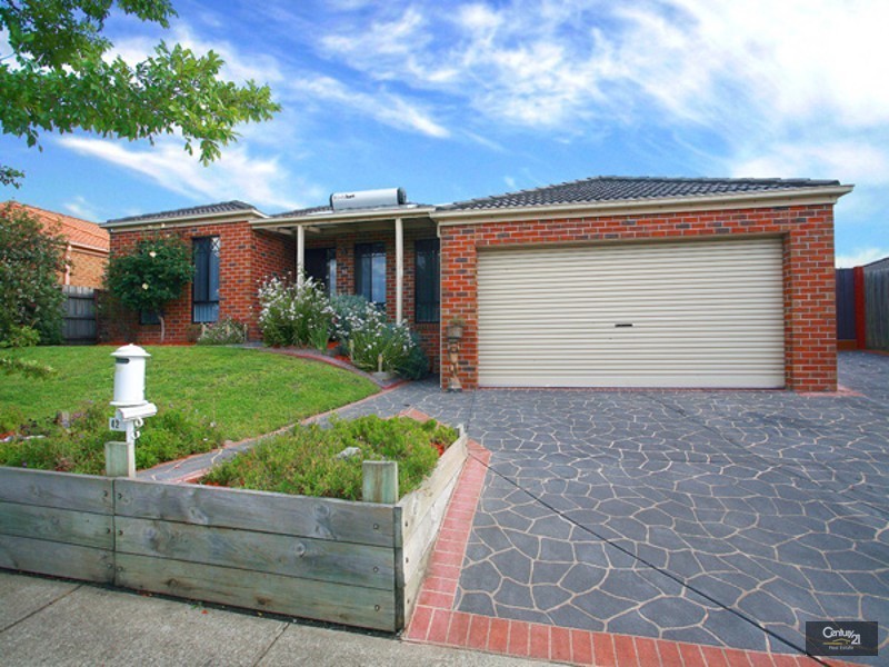 42 Tangerine Drive, Narre Warren South VIC 3805