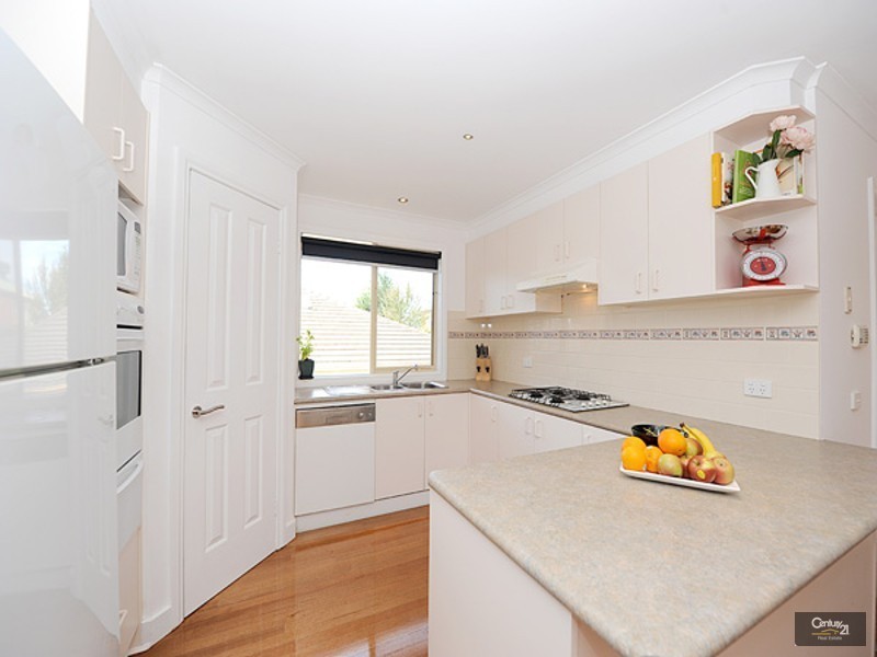 55 The Boulevard, Narre Warren South VIC 3805