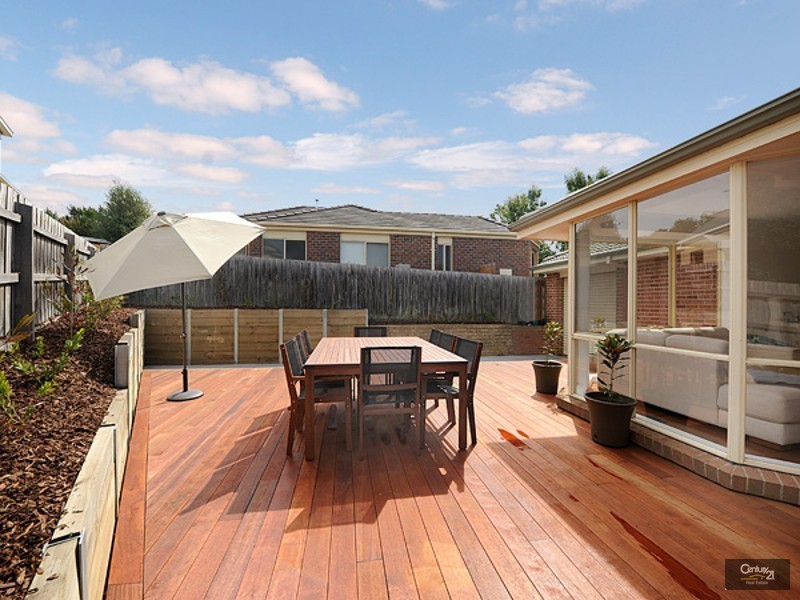 55 The Boulevard, Narre Warren South VIC 3805